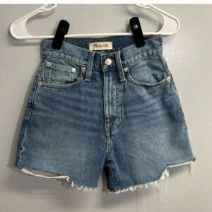 MADEWELL  blue jean denim The Mom Jean short